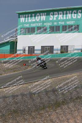 media/Apr-20-2025-AHRMA (Sun) [[393a79c373]]/Race/Group 4/Turn 4b/